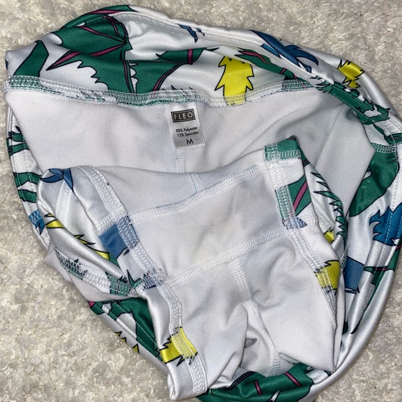 Queen of Dragons - Picture 4 of 4